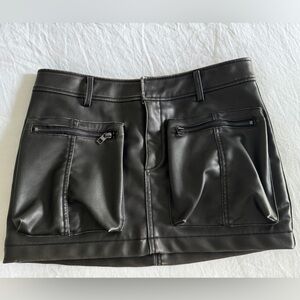 New with Tags Zara Brown Faux Leather Cargo Mini Skirt with Zip Pockets